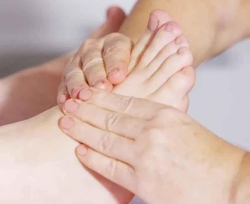 massage réflexologie plantaire